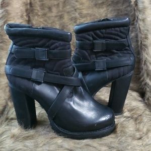 LimeLight 5" Heeled Black Ankle Boots Size 10